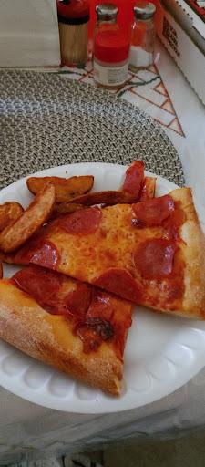Cerese's Pizza